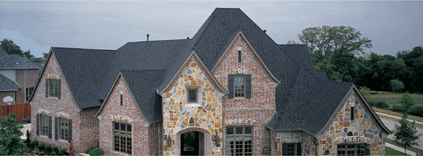 Tejas Roofing & Gutters Images